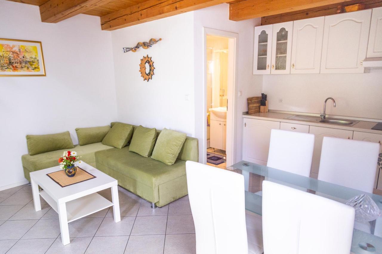 Oleander Apartamento Portorož Exterior foto